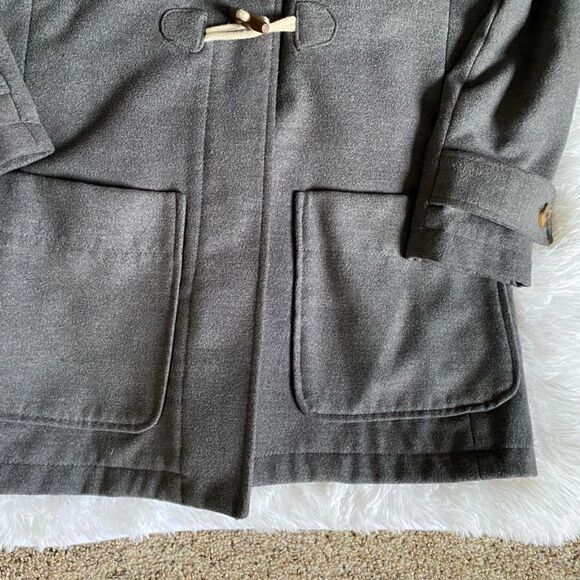 Old Navy Toggle Winter Coat Faux Fur Hooded Gray Size Small - Picture 4 of 11